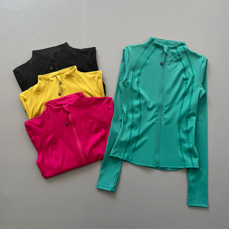جاكيت رياضي نسائي بأكمام طويلة - مراجعة Yoga Fitness Jacket وسعره